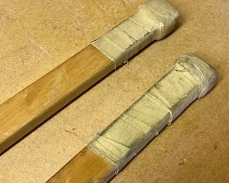 VINTAGE LOUISVILLE SLUGGER HOCKEY STICKS 