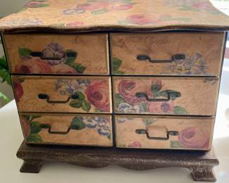 6-DRAWER TRINKET CHEST