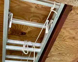 24' EXTENSION LADDER
