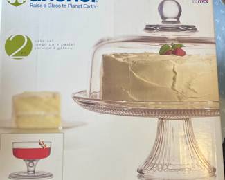 PEDESTAL CAKE PLATE