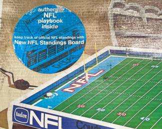 VINTAGE 60s/70s TUDOR NFL NATIONAL CONFERENCE ELECTRIC FOOTBALL GAME