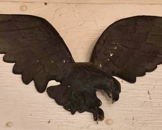 LARGE CAST-ALUMINUM EAGLE