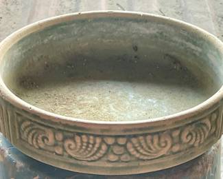 ANTIQUE FLAT VASE/BOWL