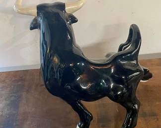 VINTAGE CERAMIC BULL FIGURE