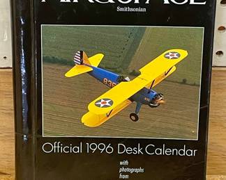 OFFICIAL 1996 AIR & SPACE DESK CALENDAR