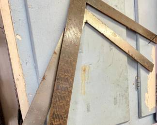 METAL SQUARES