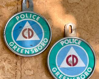 SET/2  WWII CIVIL DEFENSE AUXILIARY POLICE BADGES - GREENSBORO, NC 