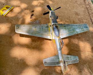 VINTAGE 60s/70s COX P-51D MUSTANG CONTROL LINE MODEL AIRPLANE