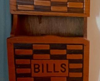 VINTAGE LETTER CADDY