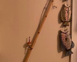 FISH & POLE DECOR