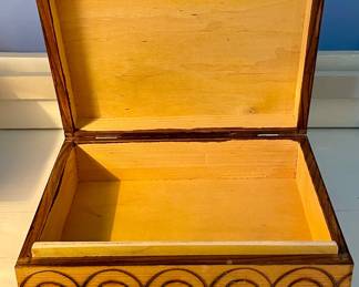 DECORATIVE WOODEN BOX
