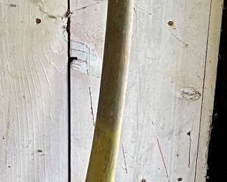 ANTIQUE BUSH AX
