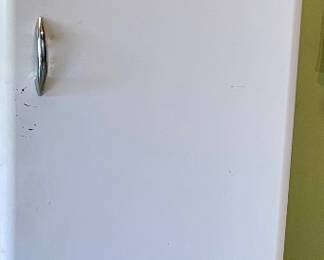 VINTAGE METAL CABINET