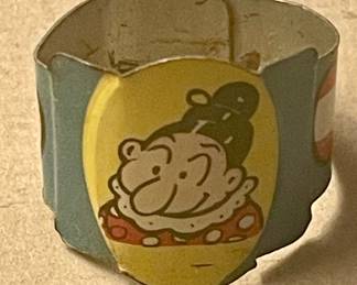 **RARE   MID-CENTURY 1949 POST'S TOASTIES CORN FLAKES TIN GUMBALL MACHINE RING - MAMA BUMSTED