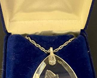 LITTLE GALLERY AUSTRIAN CRYSTAL PENDANT NECKLACE