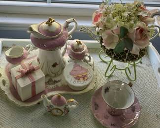 TEA TIME PIECES