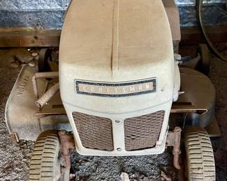 VINTAGE CRAFTSMAN MOWER  -  AS/IS