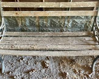 BENCH