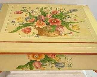 PAINTED STATIONERY BOX