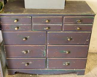 CHIPPY PAINTED 9-DRAWER CHEST
