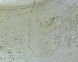 Vintage/Antique 10 Gallon Crock - Hairline Crack
