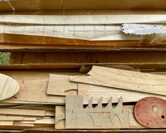 VINTAGE 40s COMET "THE SENSATIONAL SAILPLANE" GAS MODEL AIRPLANE KIT