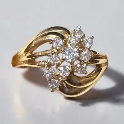 14k Gold & Diamond Cluster Ring