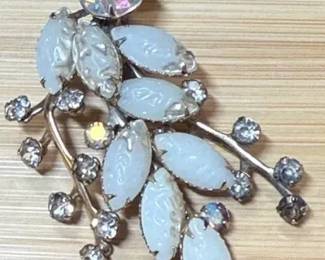 costume jewelry brooch