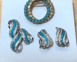 Vintage jewelry