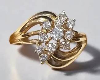 14k Gold & Diamond Cluster Ring
