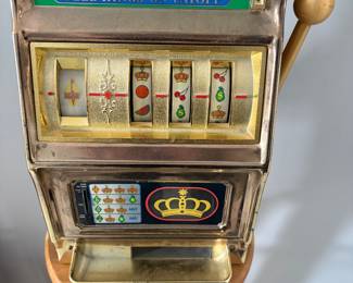 Working slot machine- Jackpot! 