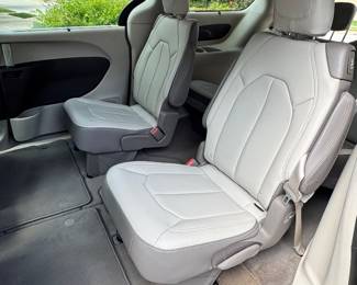 2017 Chrysler Pacifica *See Details Section for more Information*