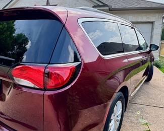 2017 Chrysler Pacifica *See Details Section for more Information*