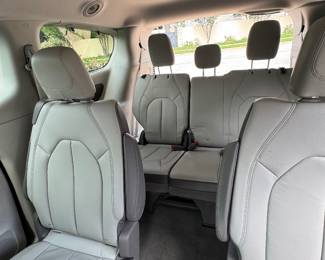 2017 Chrysler Pacifica *See Details Section for more Information*