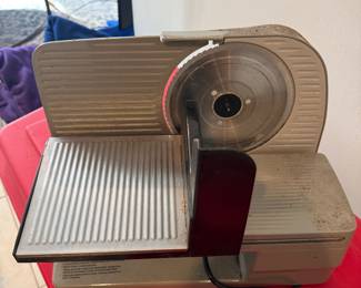 Professional meat slicer 