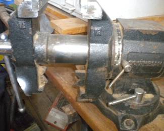 Multi function USA vise