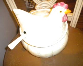 Ceramic soup tureen