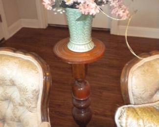 Plant stand