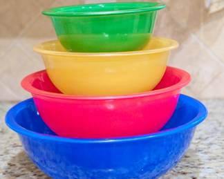 Vintage PYREX  Primary Color Mixing Bowls