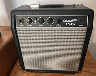 Fender Starcaster 15G Guitar Amplifier