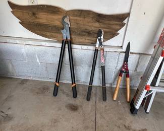 Fiskars Loppers and Pruners Set
