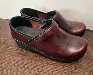 Dansko Professional Cordovan Cabrio Clogs