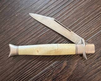 Hammer Brand Folding Knife with White Handle