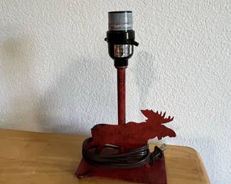 Rustic Moose Table Lamp