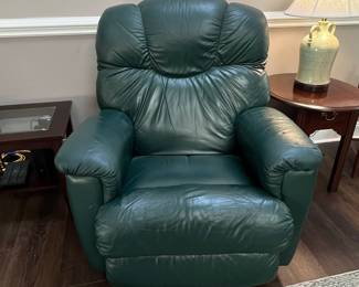 Green La-Z-Boy Leather Recliner Chair