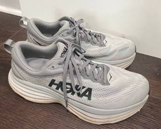 Hoka Bondi 8 Running Shoes