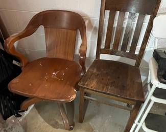Oak Mission Style Banker's Chair