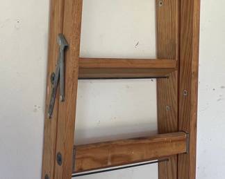 Wooden Folding Step Stool