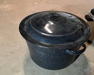 Granite Ware Stock Pot with Lid