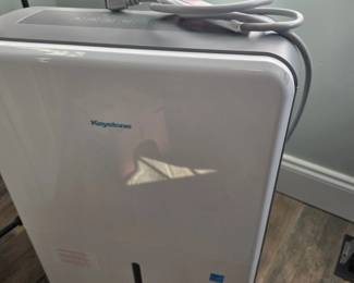 Keystone Pint Dehumidifier